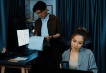 When to Hire a Crypto Recovery Expert vs. Report to Police