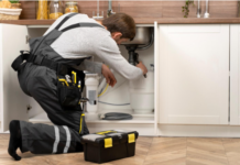 Six Reasons of Why You Should Contact a Professional Plumber in Emergency Situations