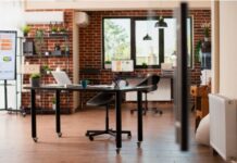 How to Choose the Right Office Interior Designer in Pune: A Practical Checklist for 2026 Office interior designers in Pune planning simple and modern workspaces